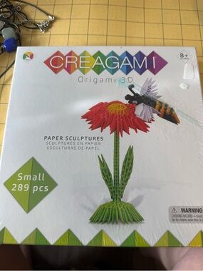 Origami 3D Paper Sculptures Kit - Red Flower & Green Stem